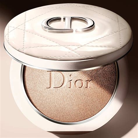 crema illuminante dior|Dior Forever Couture Luminizer Highlighter .